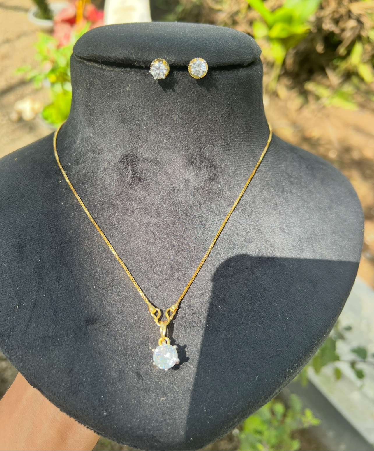 Premium daimond replica pendant set with chain product code N388