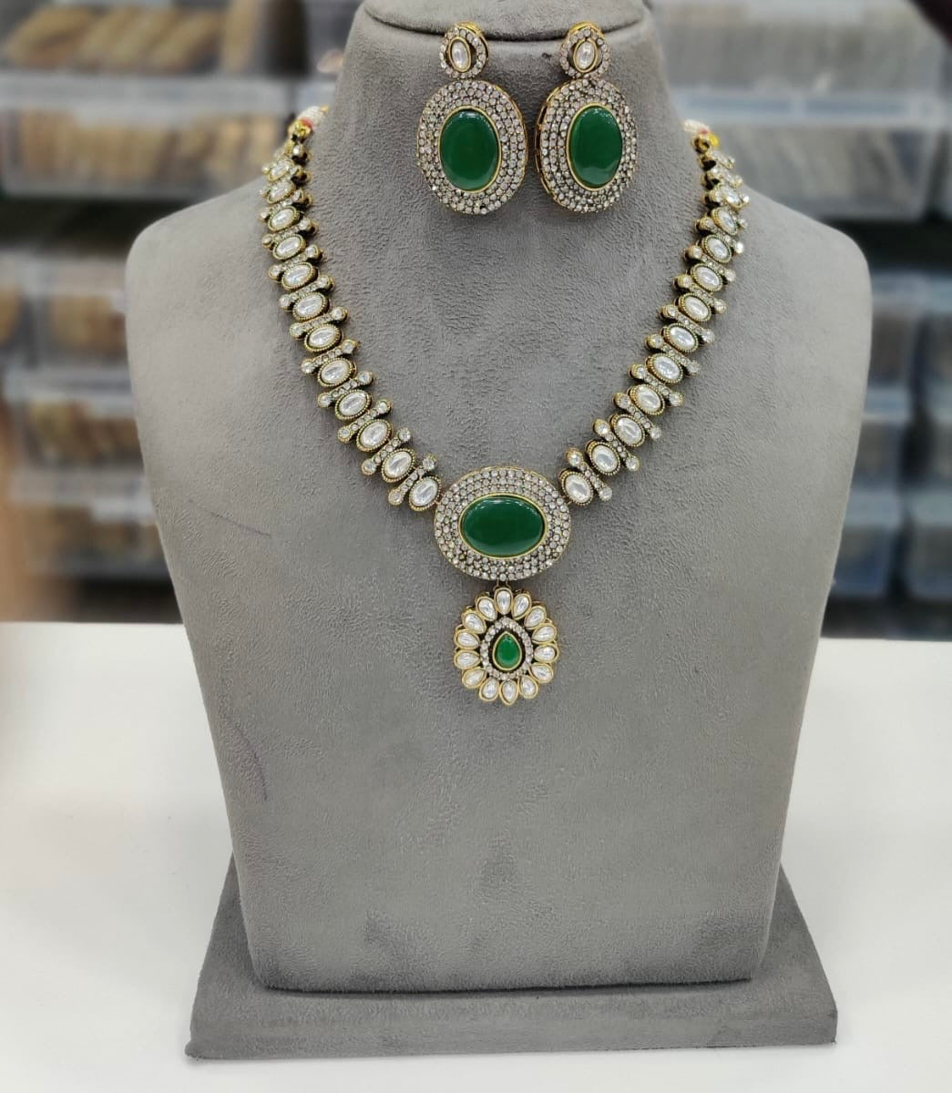 Celebrity inspired Kundan set product code 1001