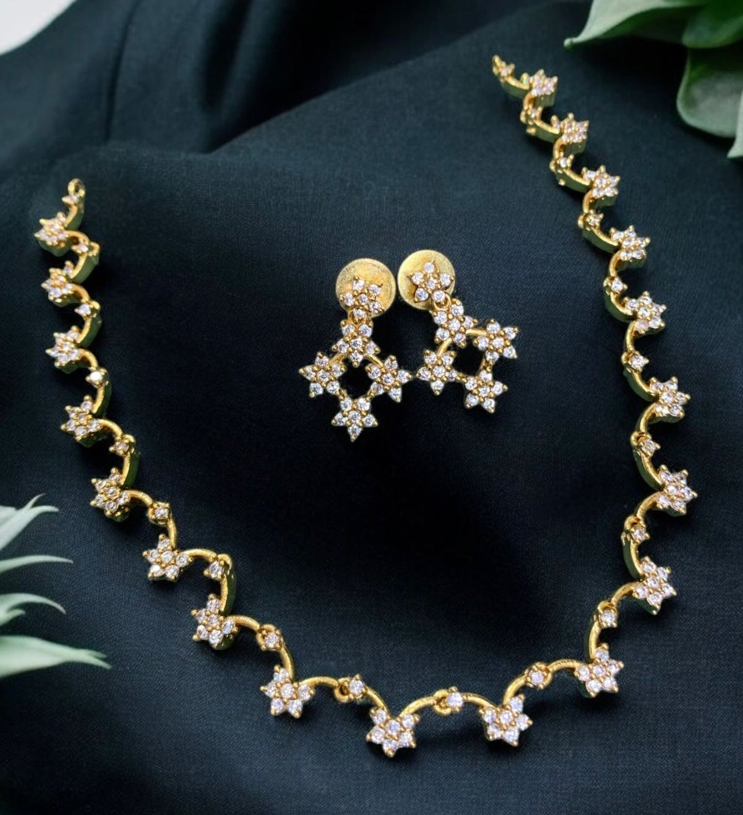 Elegant cute ad star necklace product code 1071