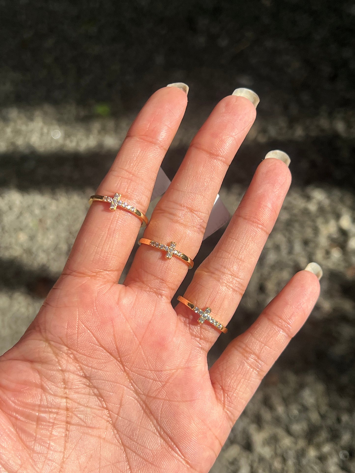 Premium gold plated dialy use ad cross ring