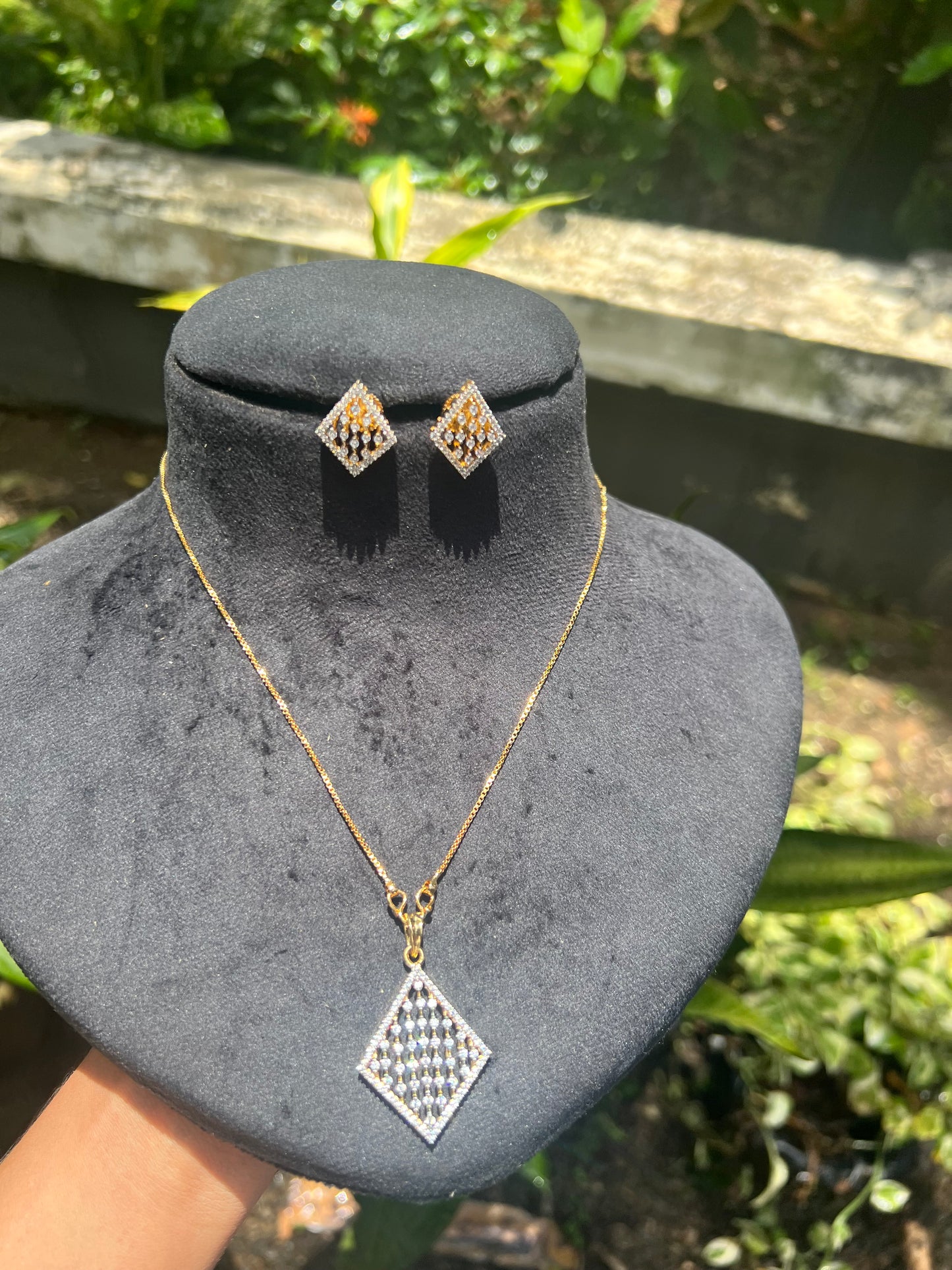 Daimond replica pendant set with chain product code N216