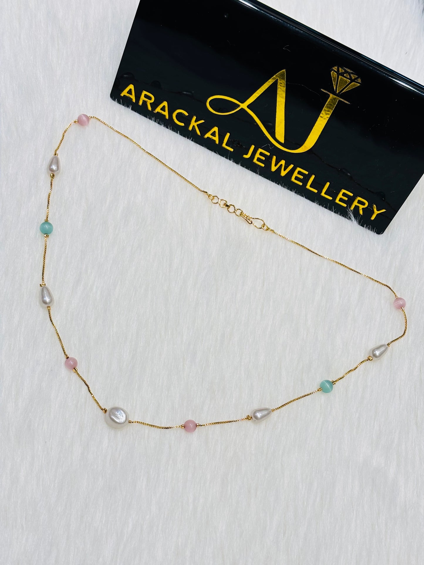 Premium gold plated one layer pearl and beads chain (6pidi) product code N283