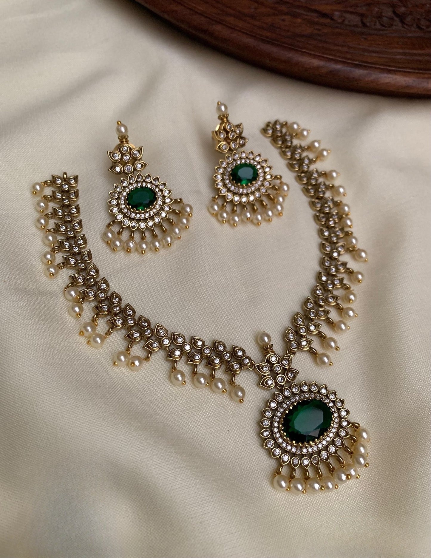 Premium jadau pearl hanging necklace product code 836