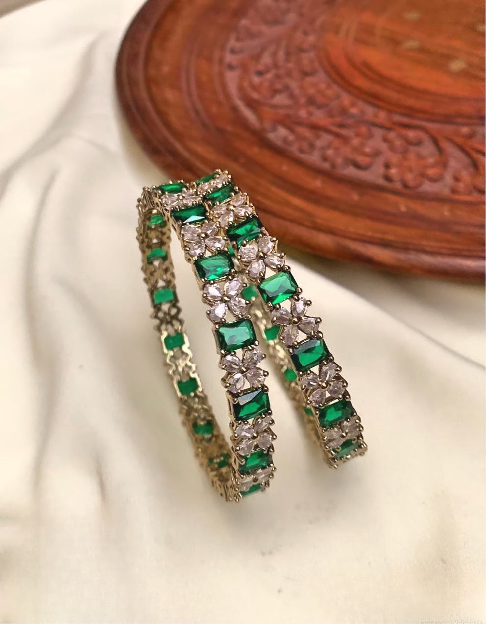 Premium ad floral bangle product code 832