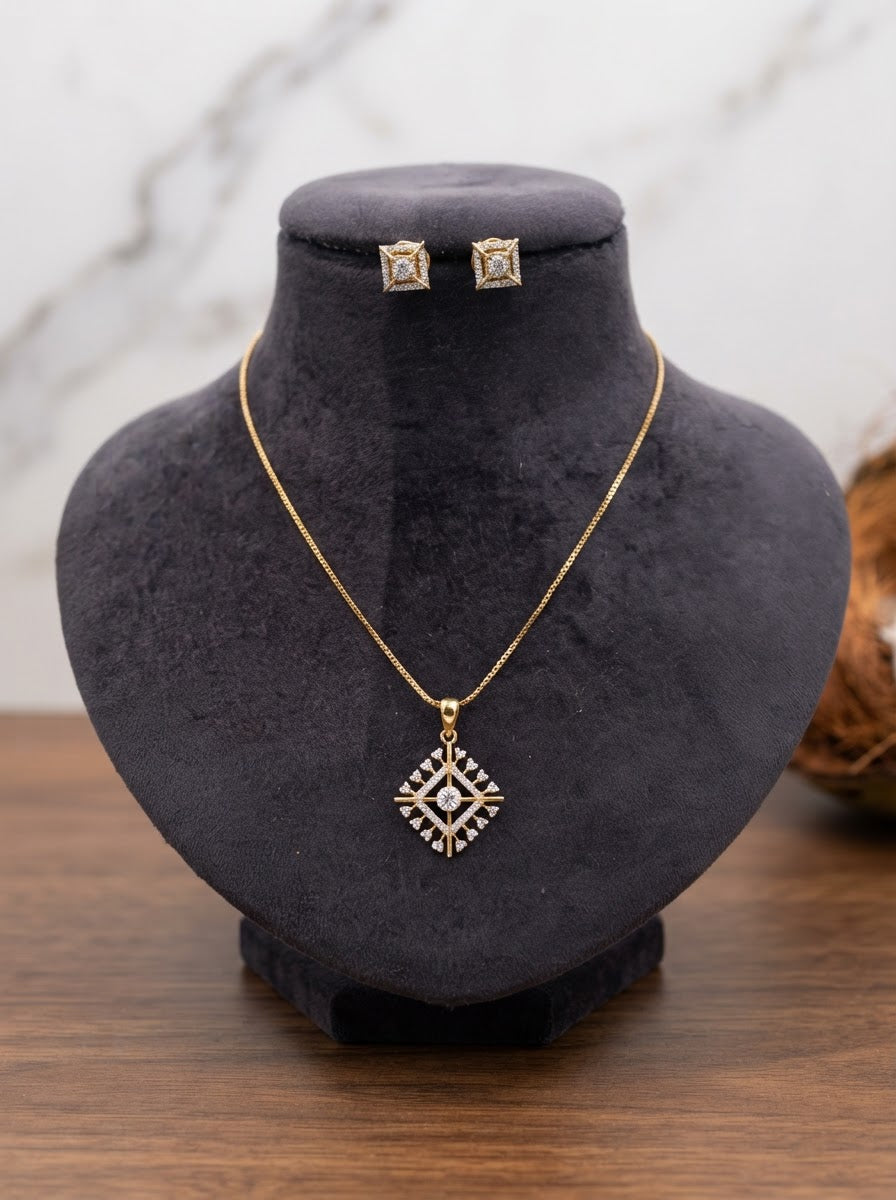 Premium diamond finish pendant set with chain product code D394