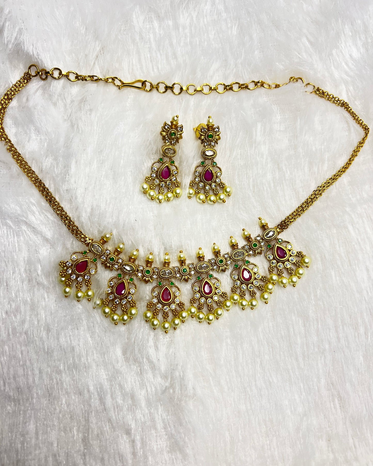 Premium stylish pearl hanging choker set product code 782