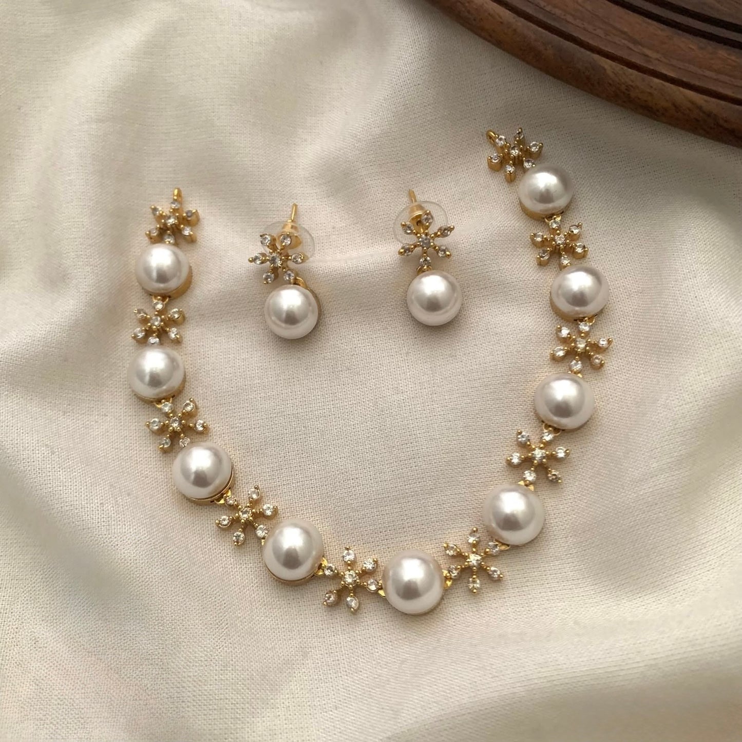 Premium pearl ad star necklace set product code T132