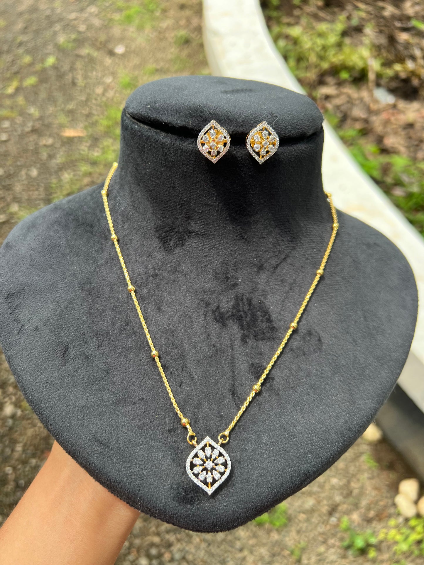 Premium daimond replica pendant chain with studs product code N405