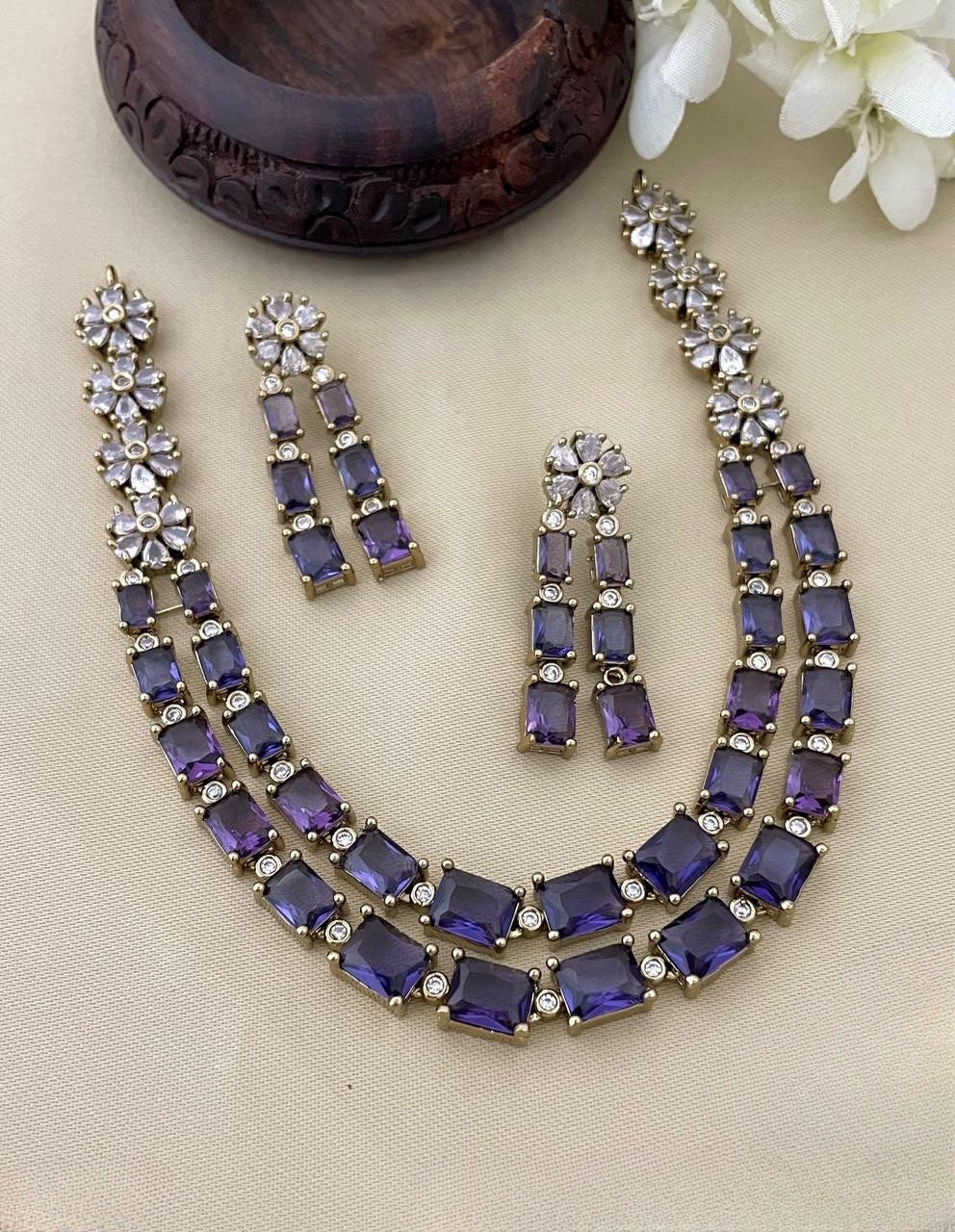 Premium Victorian ad Layer Necklace Set product code 914