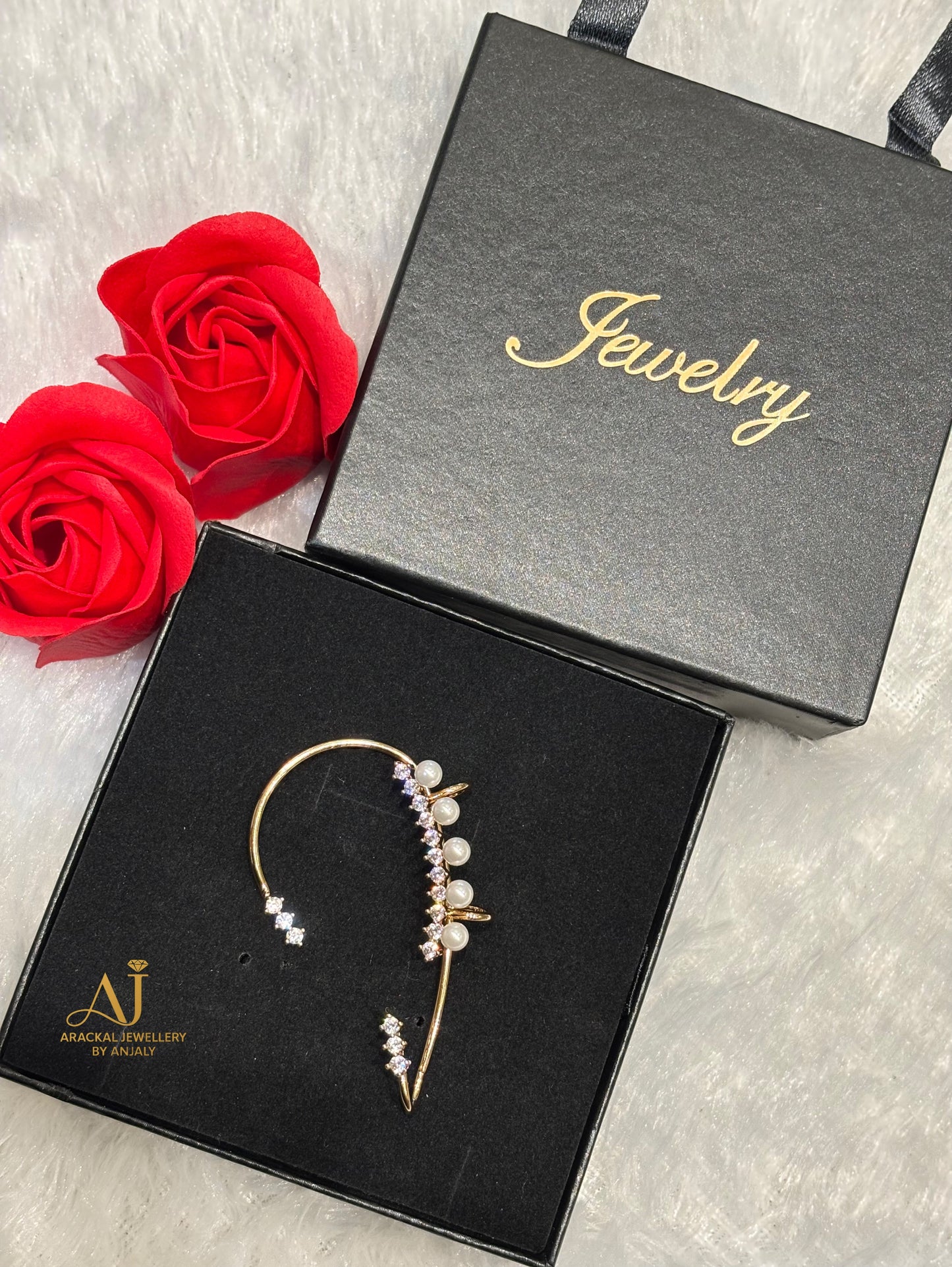 Premium quality imported earcuff product code E53