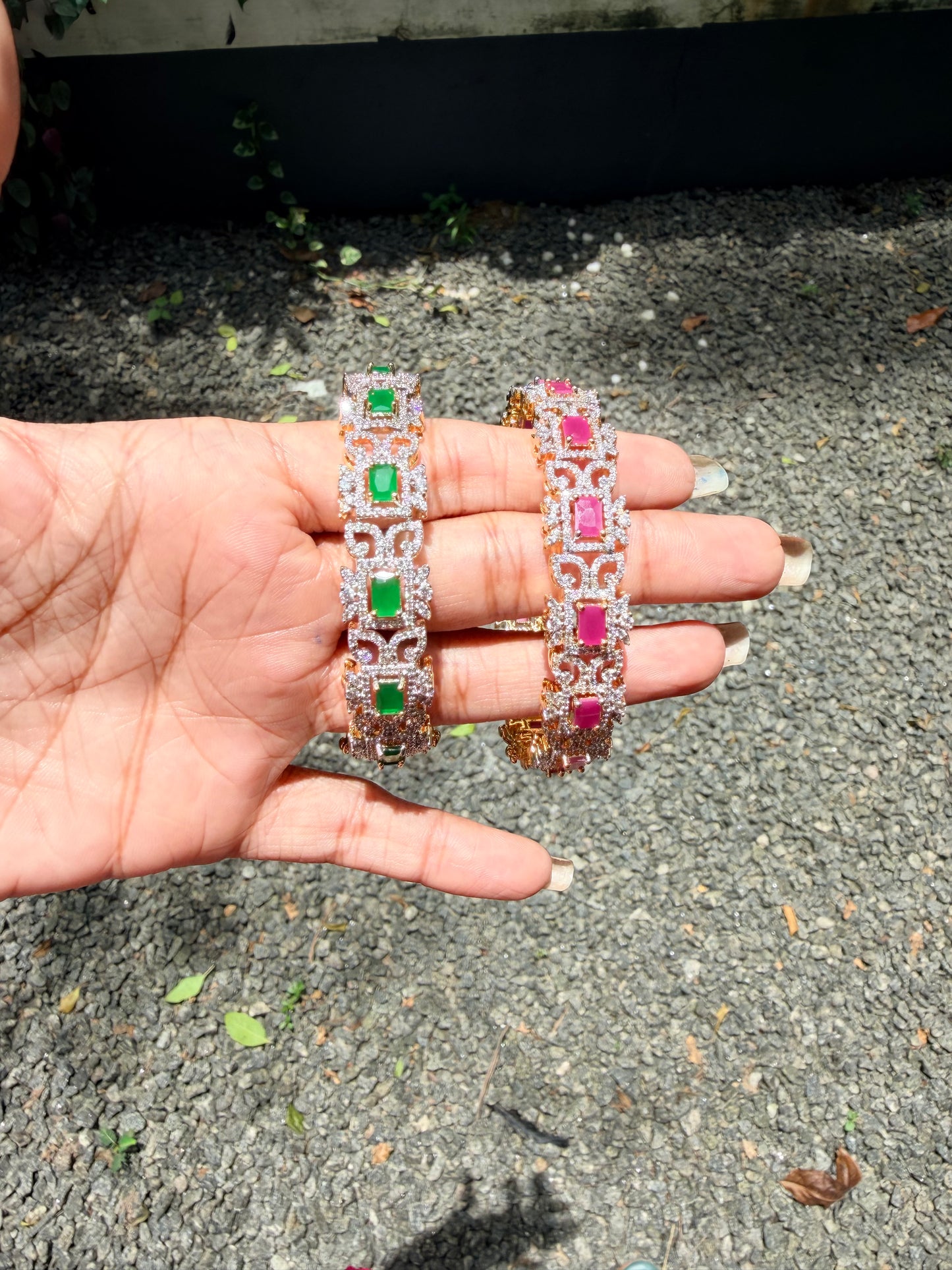Premium diamond finish openable bangle product code B225