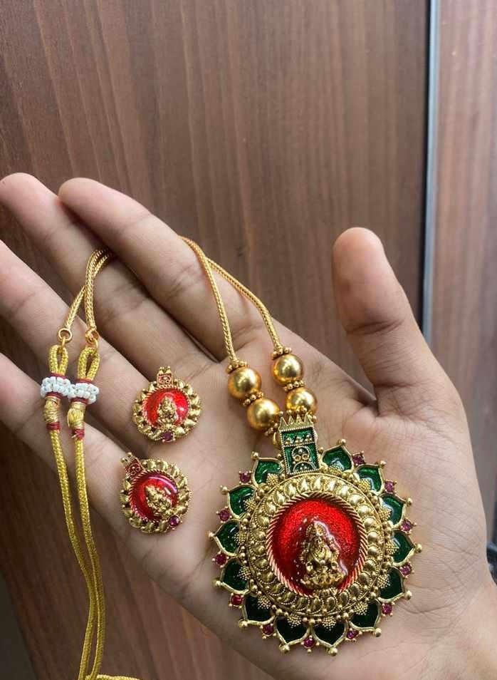 Traditional Palakka lakshmi pendant chain set product code 94