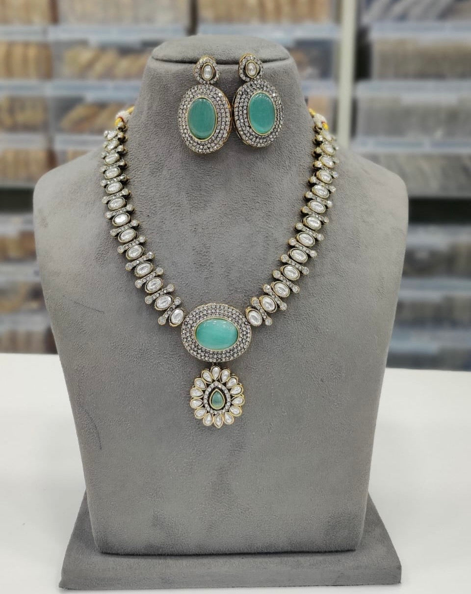 Celebrity inspired Kundan set product code 1001