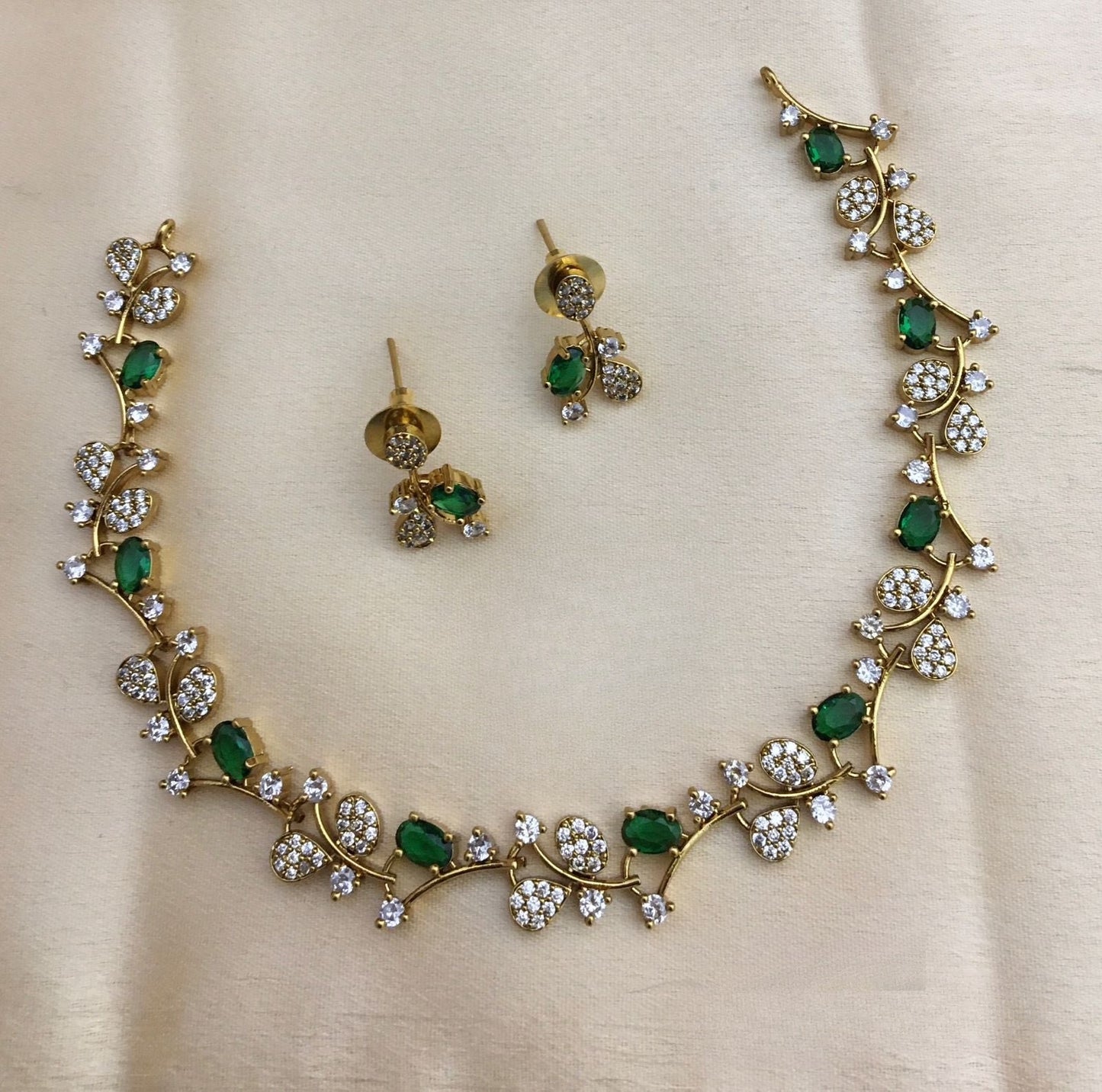 Floral Premium Design Necklace Set product code 897