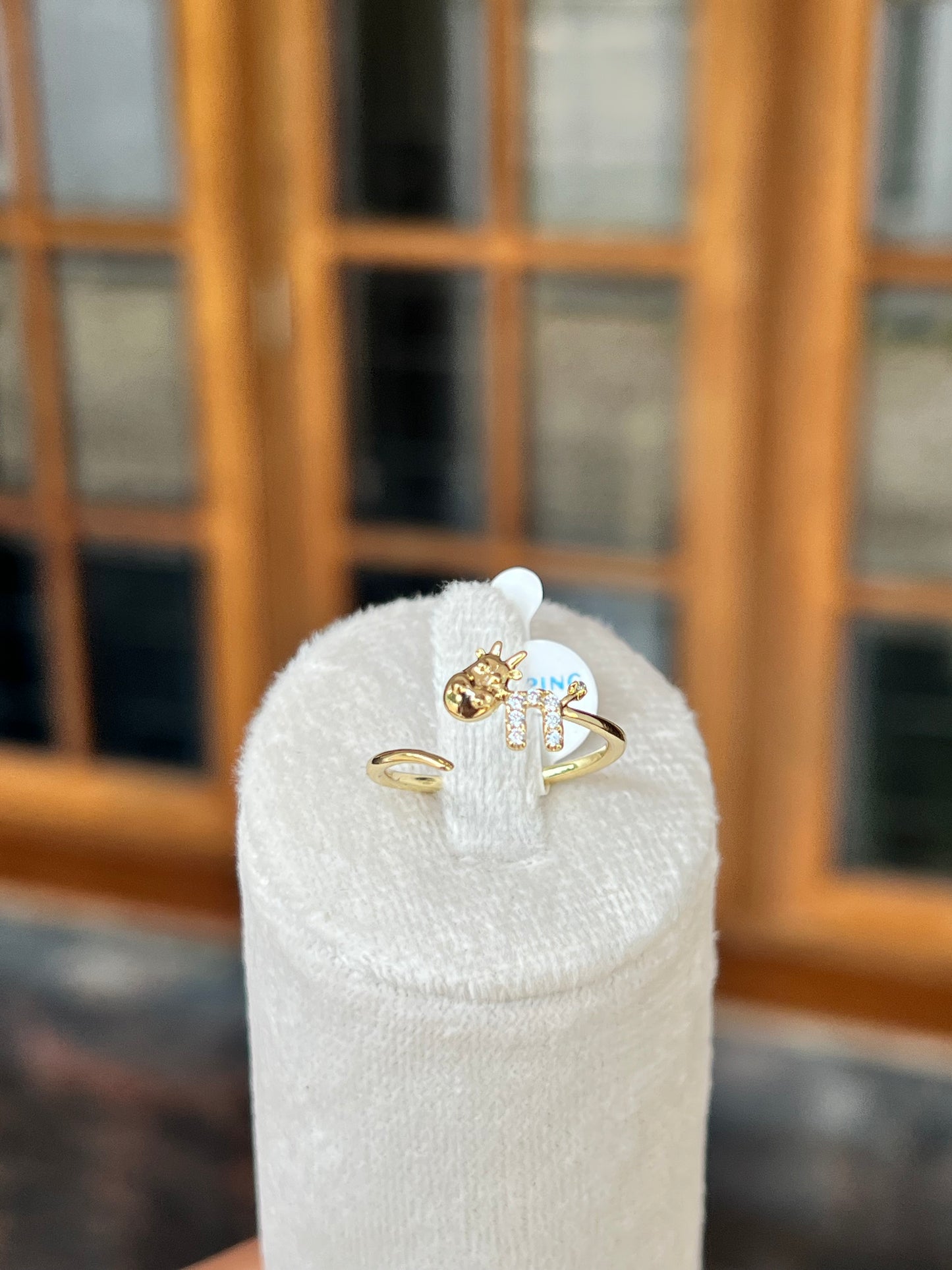 Premium Antitarnish 18k gold plated ring product code R04