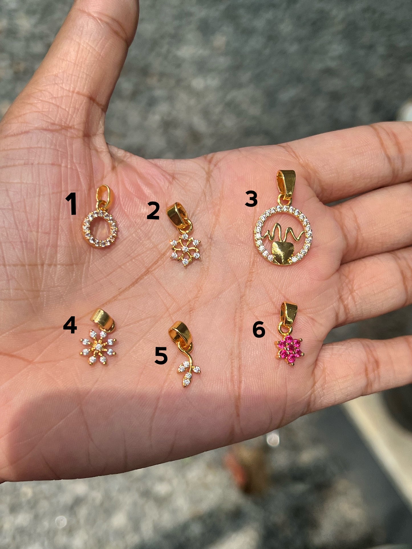 Premium gold plated ad Daily use pendants product code G45
