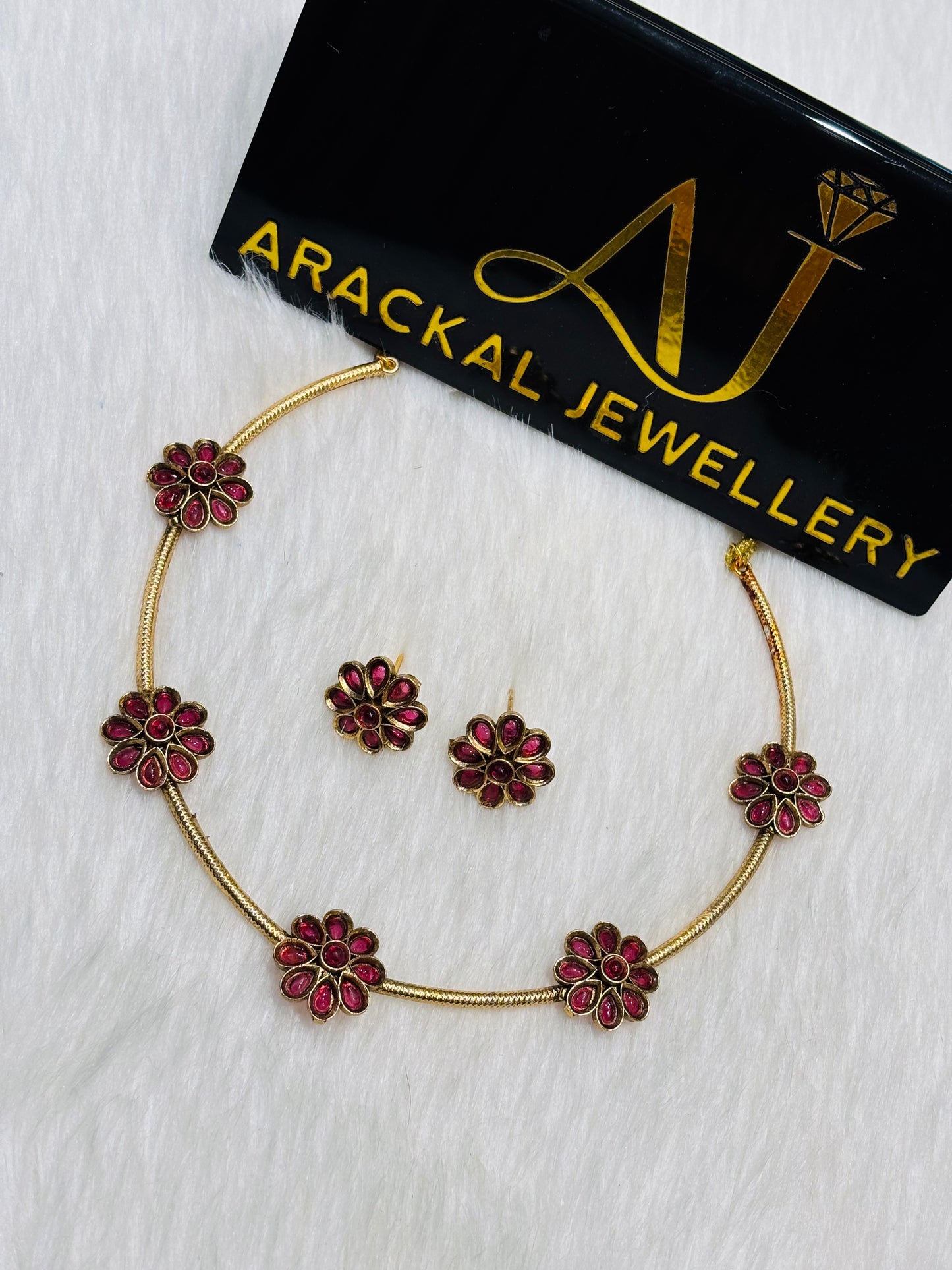 Premium matt finish designer flower necklace product code N348