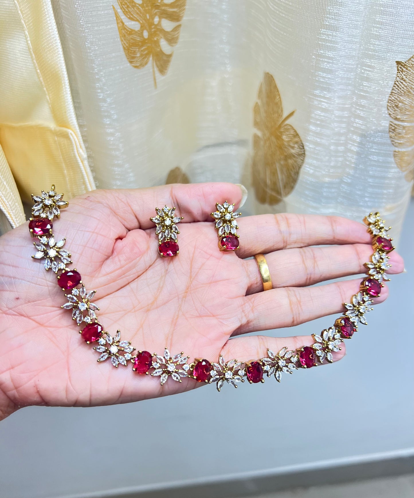 Premium ad shining star necklace product code 738