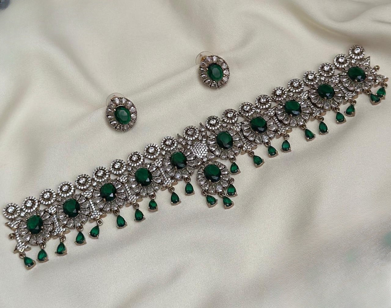 Premium quality Ad Victorian choker product code 1199