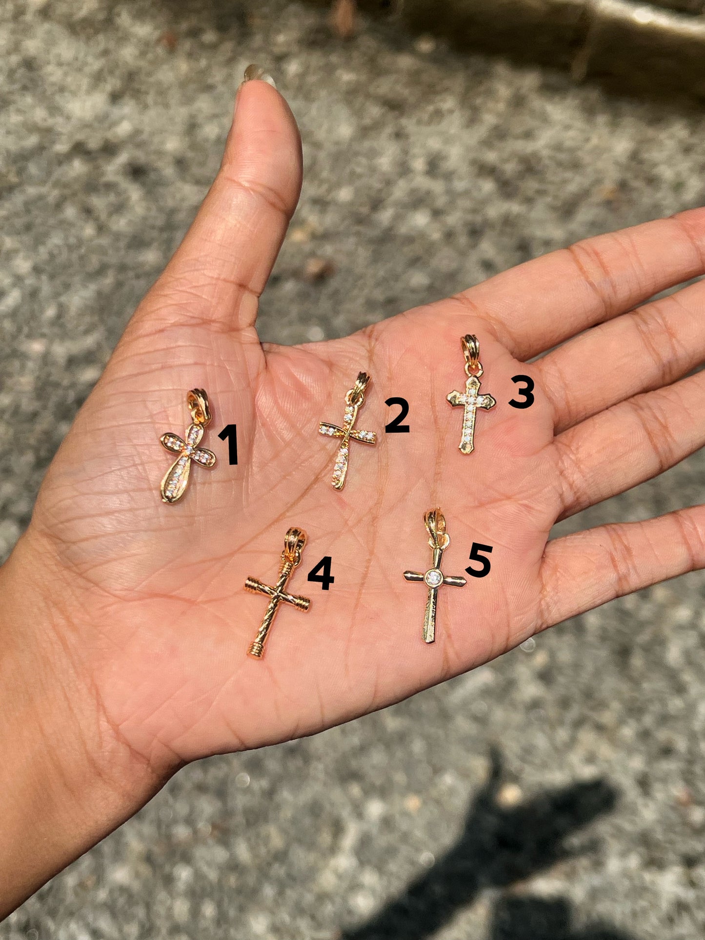 Premium gold plated daily use cross pendant product code G92