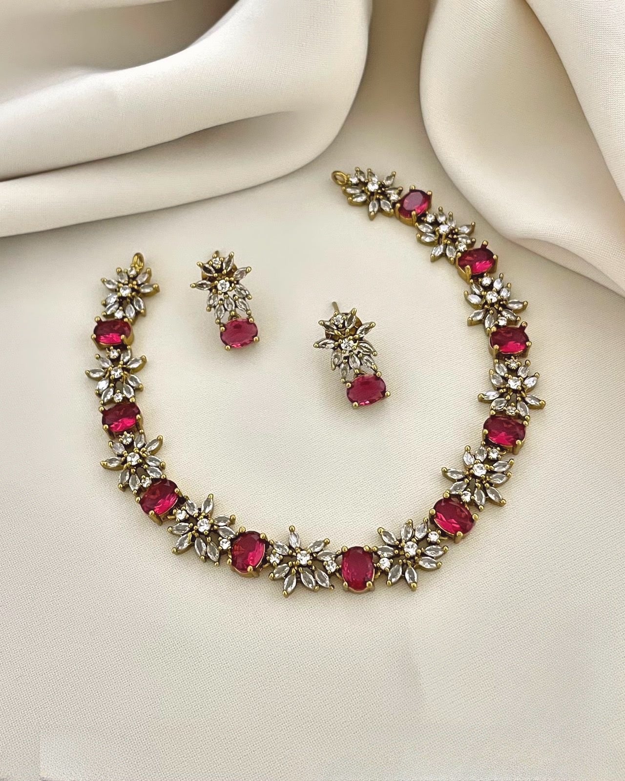 Premium ad shining star necklace product code 738