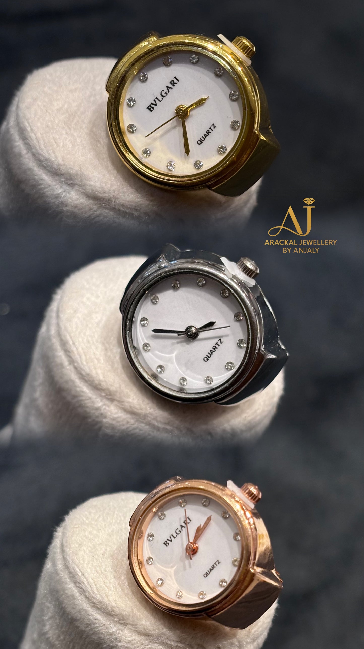 Fashion Frill Ring Watch For Women Strechable Stainless Steel Gold Plated Roman Stylish Ring watch product code W05