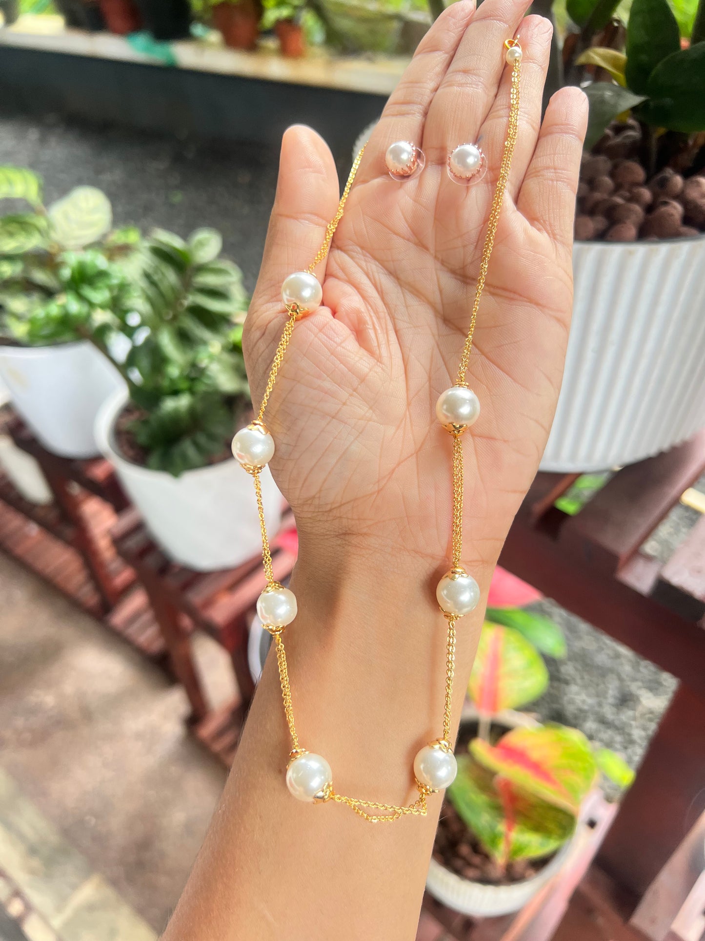 Budget friendly fancy pearl Mala with stud product code P75