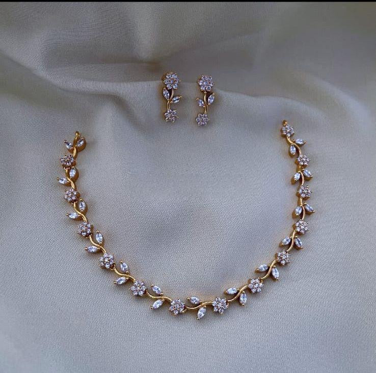 Best seller ad floral necklace product code 768