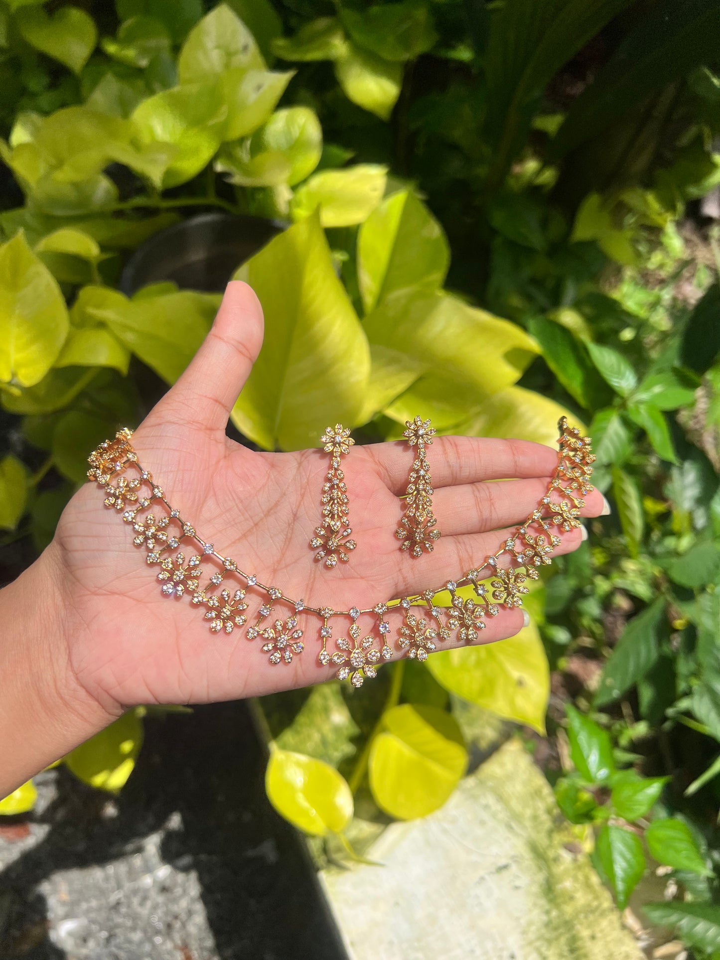 Premium antique gold ad necklace set product code 1501