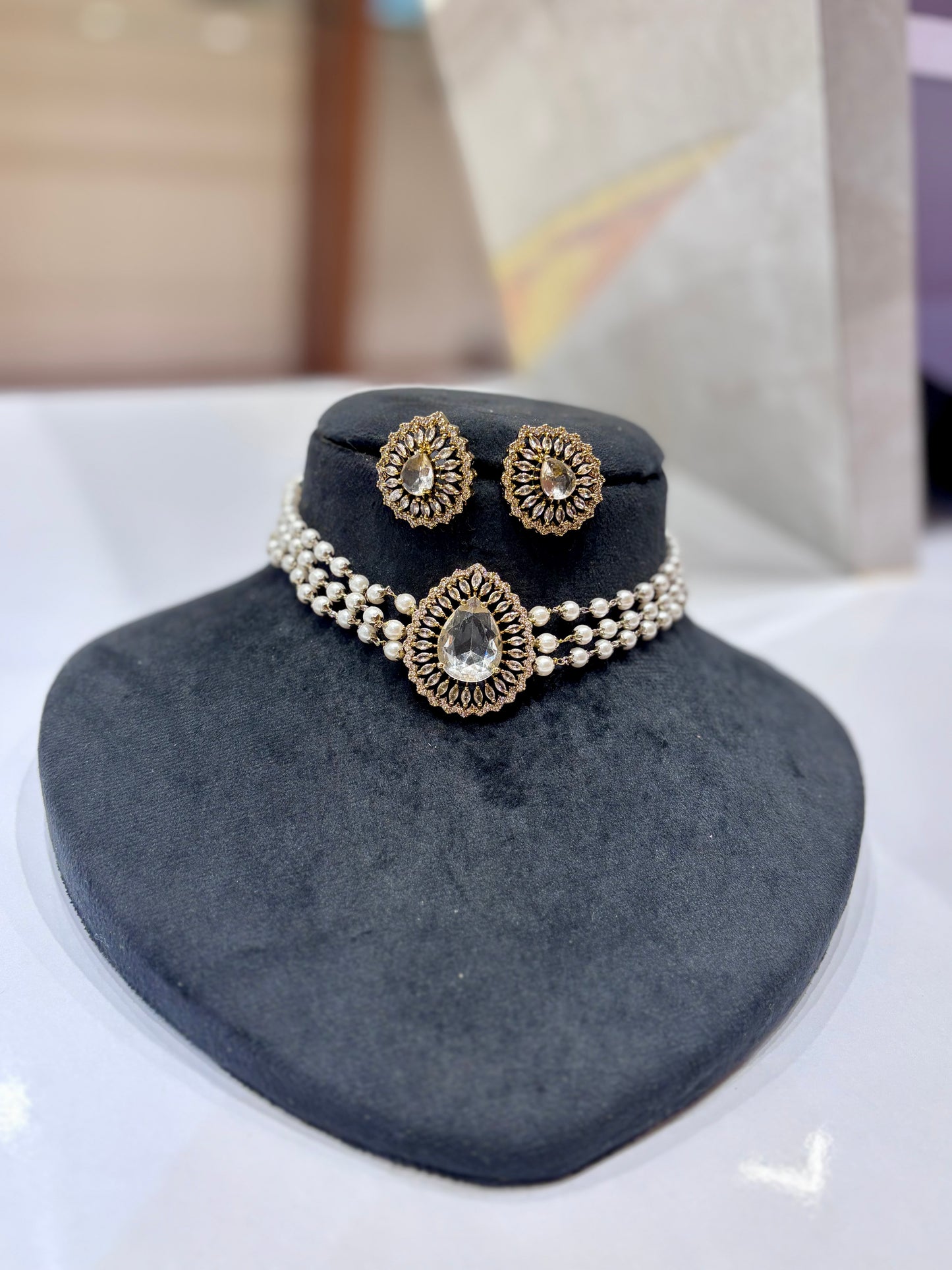 Premium Victorian 3layer choker set product code N225