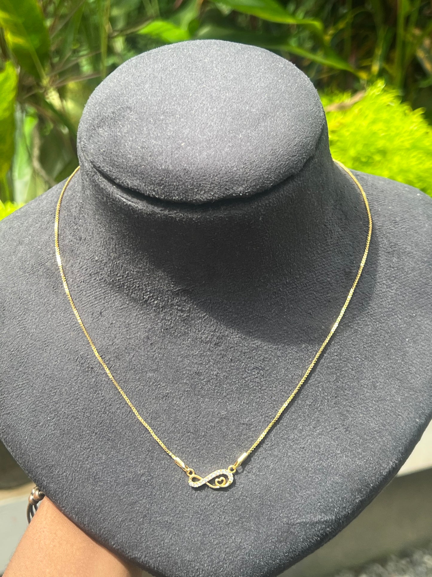 Premium gold plated daily use infinity necklace product code G109