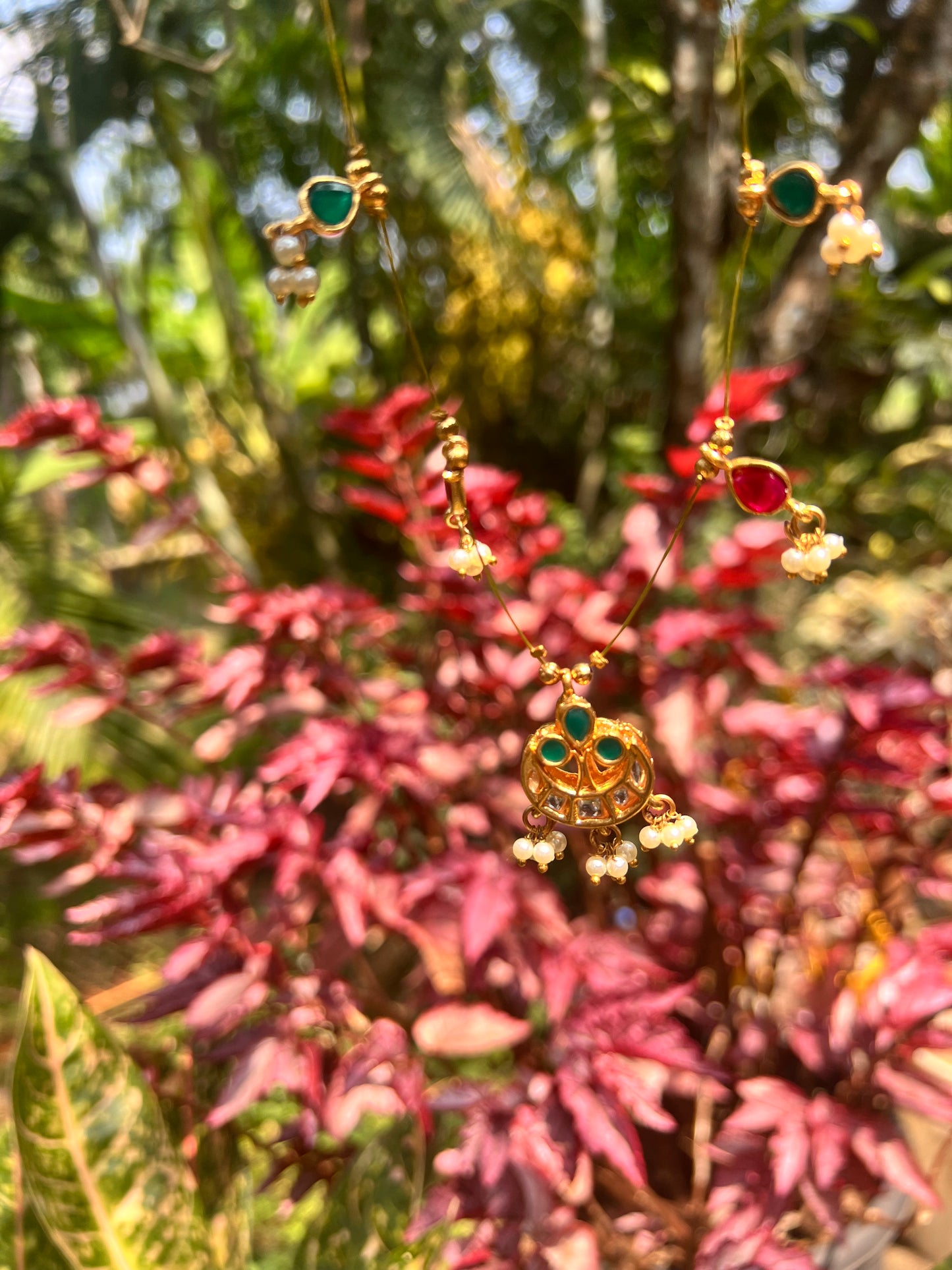 Reversible Budget friendly Invisible necklace product code 970