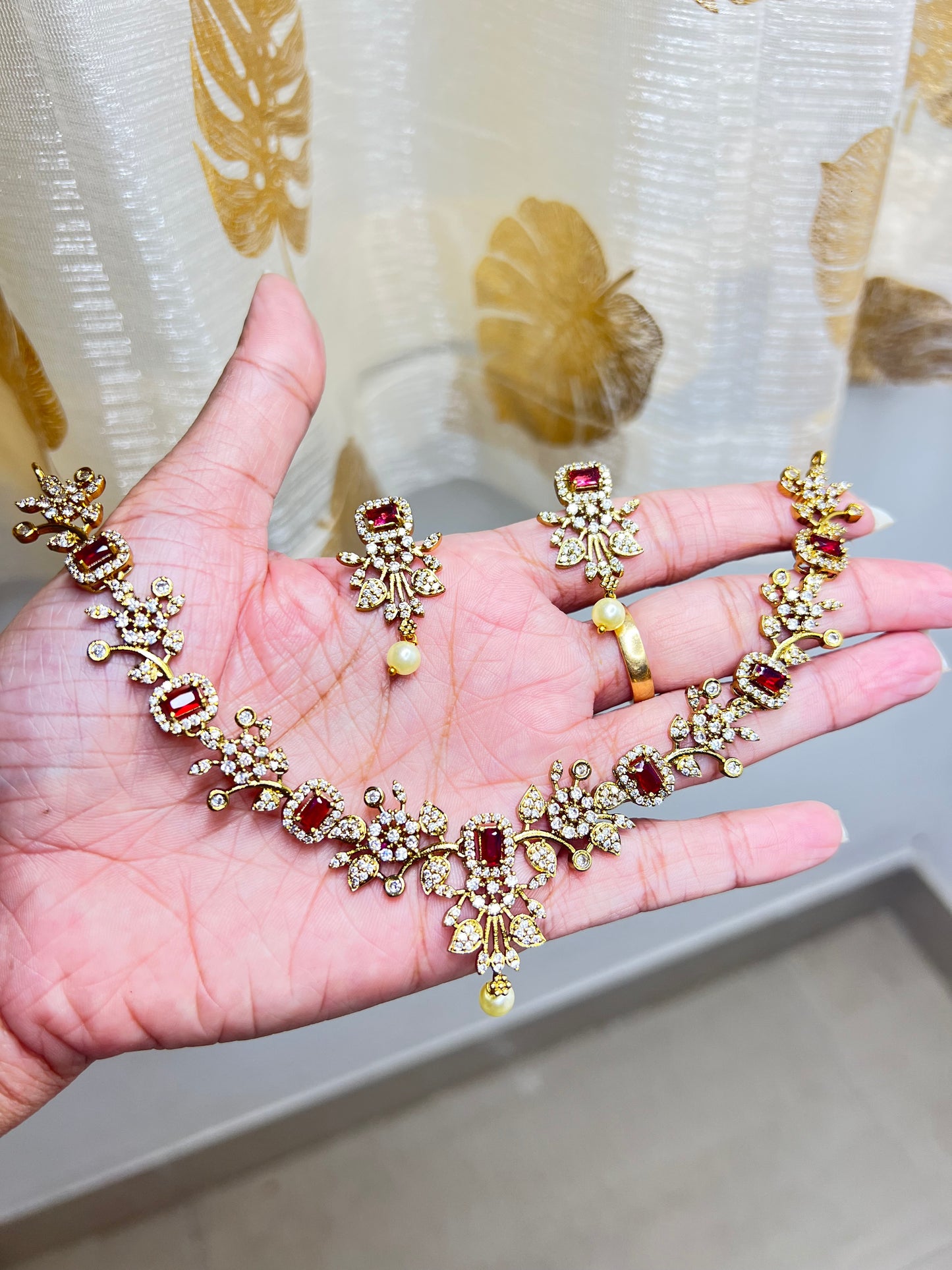 Trending ad floral pearl necklace product code 788