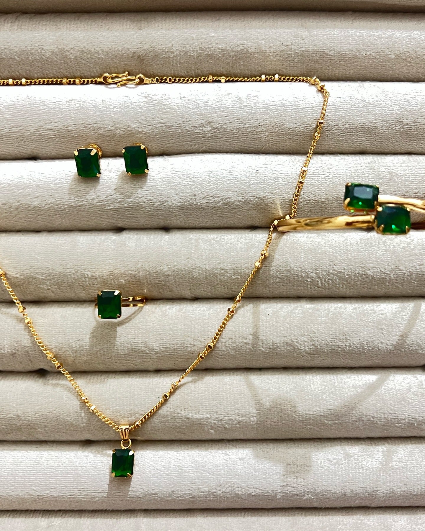 Emerald green combo set