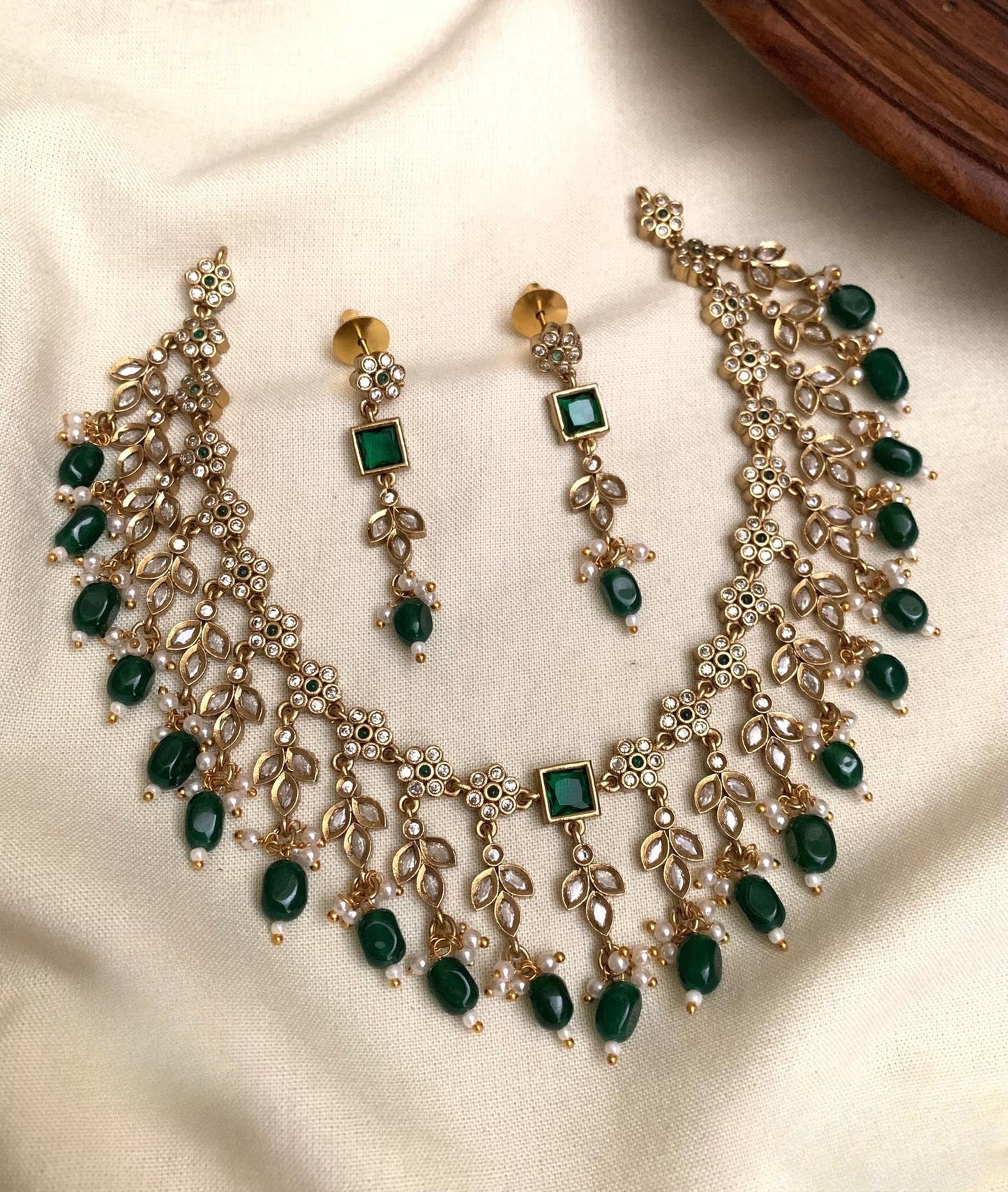 Premium beautiful jadau Kundan beads and pearl hanging bridal necklace product code N190