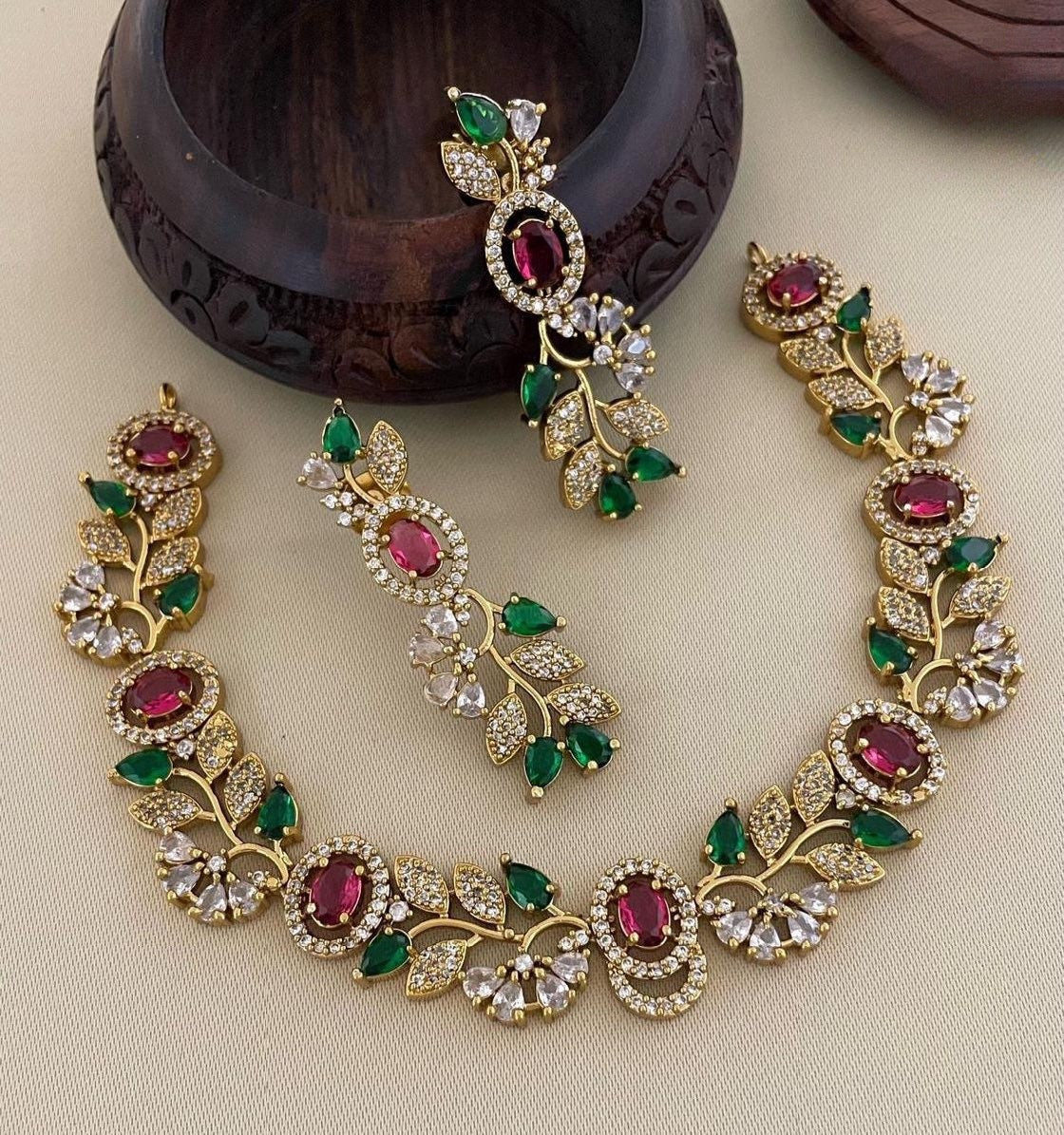 Trending premium ad floral necklace product code 778