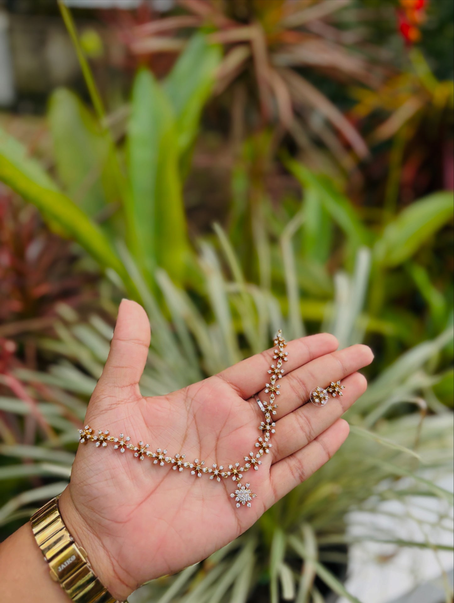 Premium ad stone trending star necklace product code N377