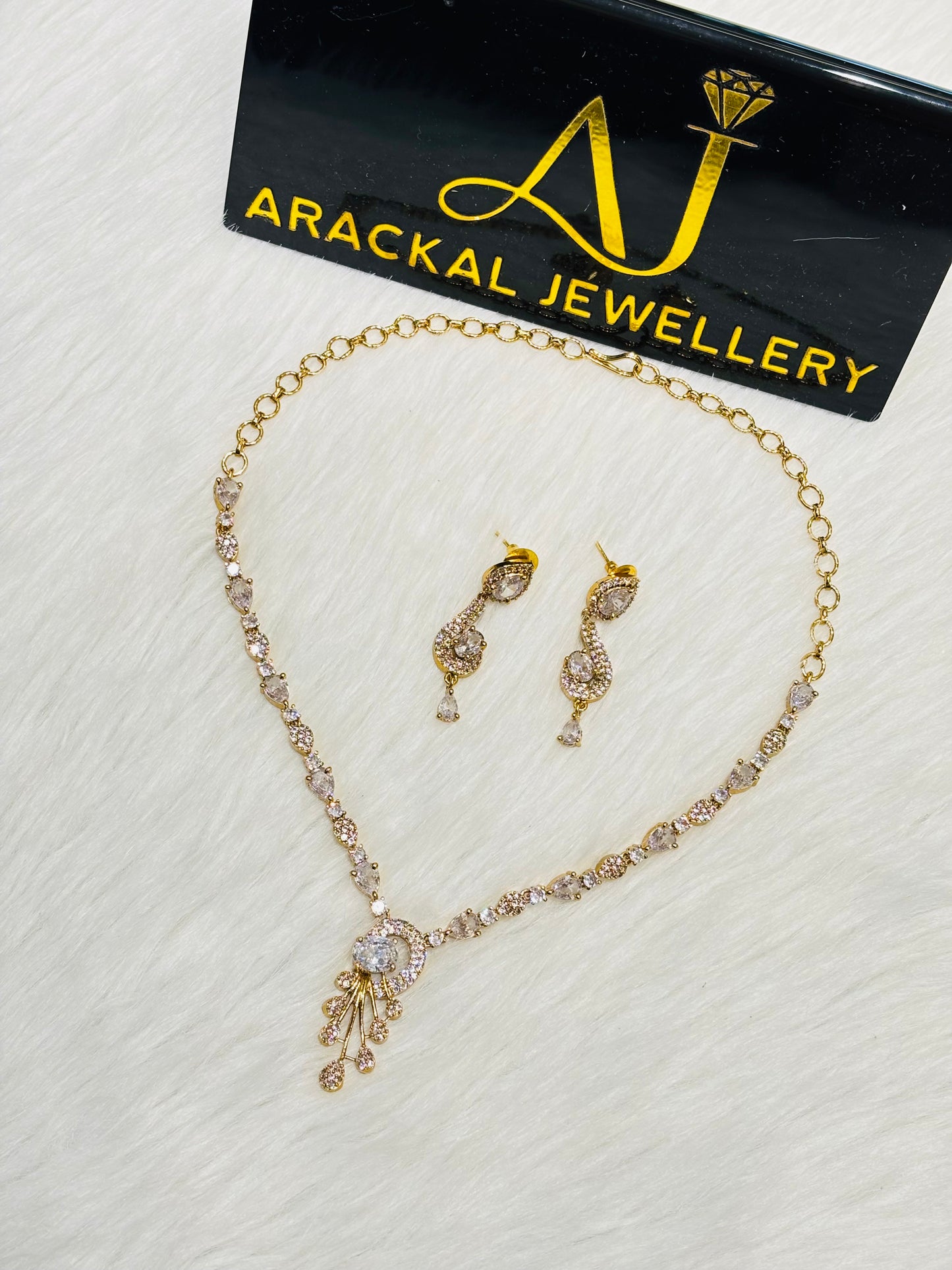 Premium ad floral necklace product code N326