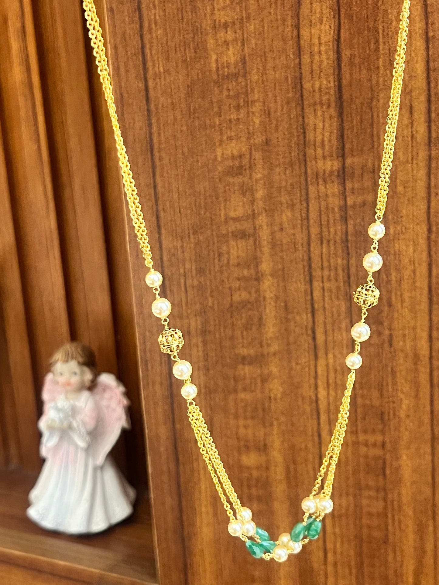 Premium quality handmade pearl necklace product code P102