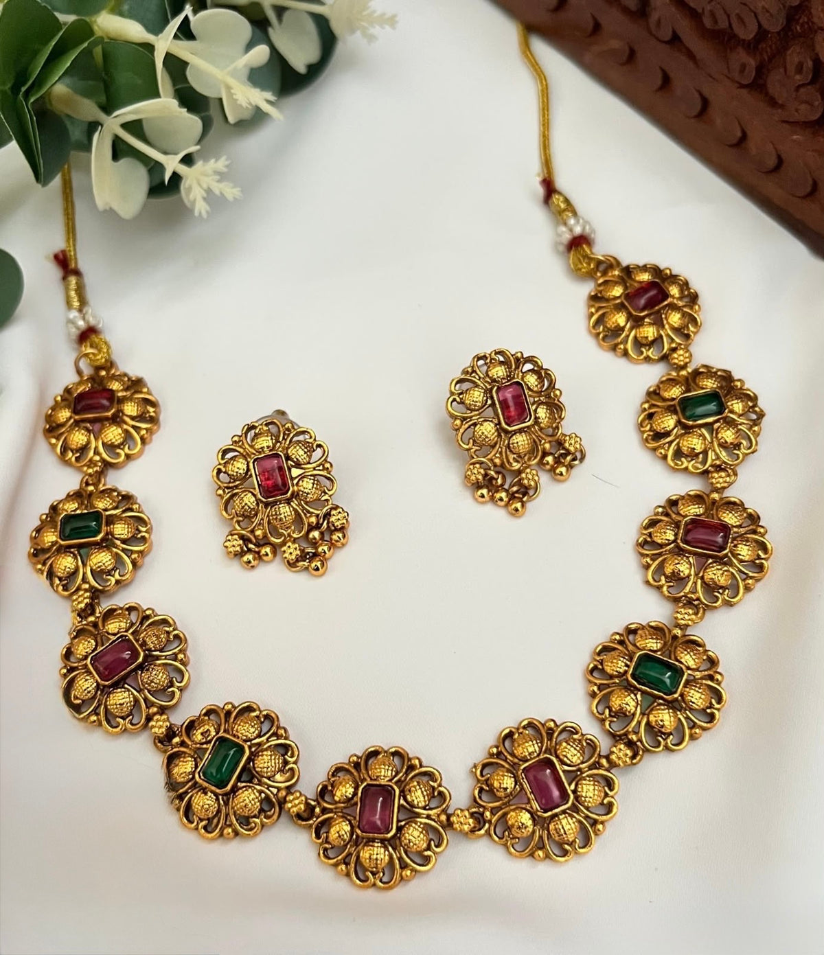 Premium budget friendly floral bridal necklace set product code T144
