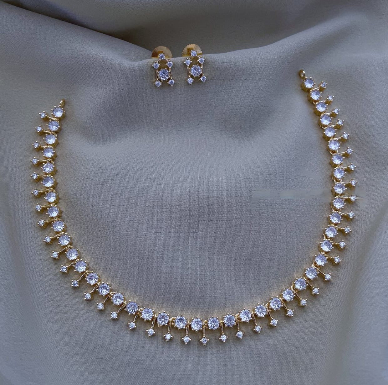 Premium ad cute raindrops necklace product code 1215
