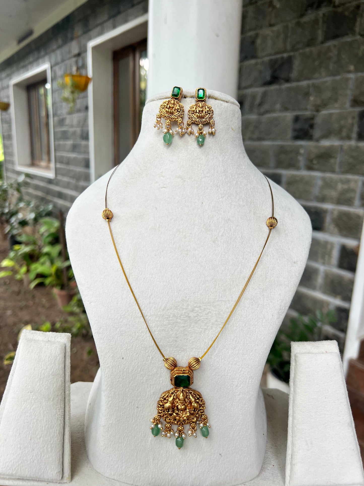 Trending invisible long necklace product code 1146