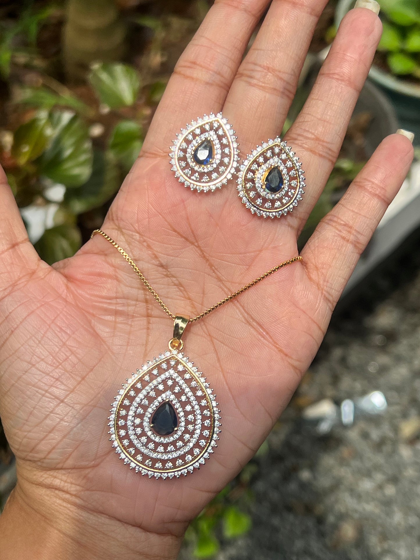 Premium occasion wear Diamond finish pendant set product code D130