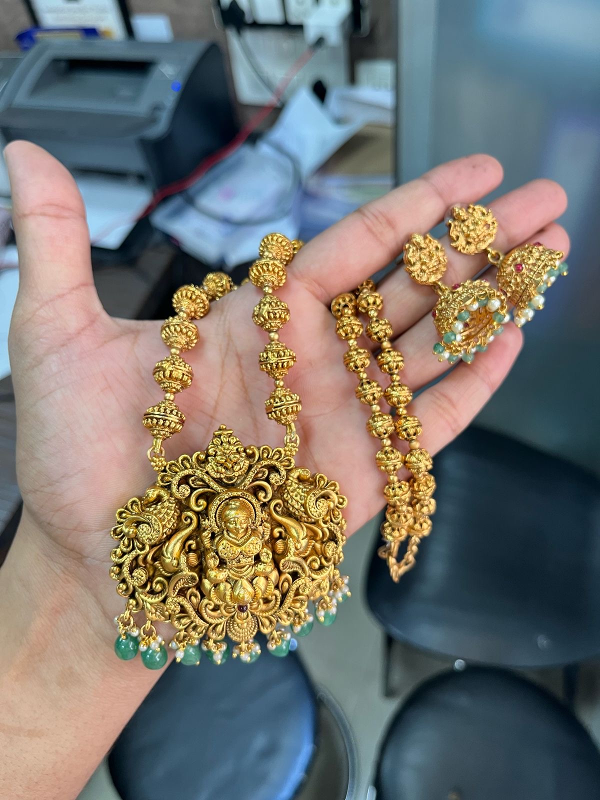 Premium lakshmi pendant chain set with jhumka product code 118