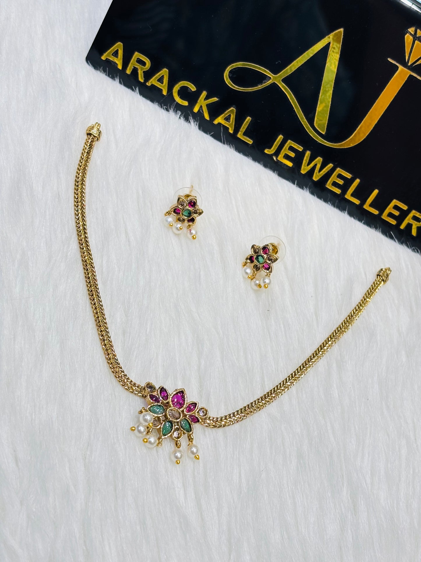 Premium trending kemp lotus design attigai necklace set product code N401