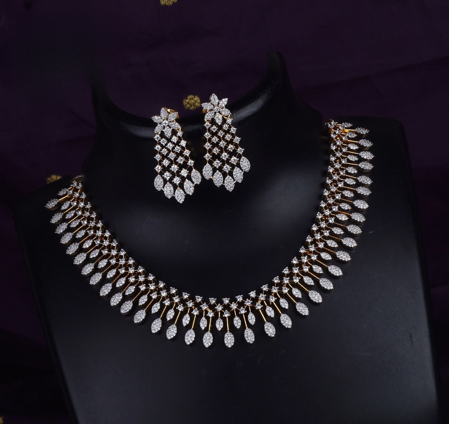 Premium diamond finish zircon stone necklace product code 76