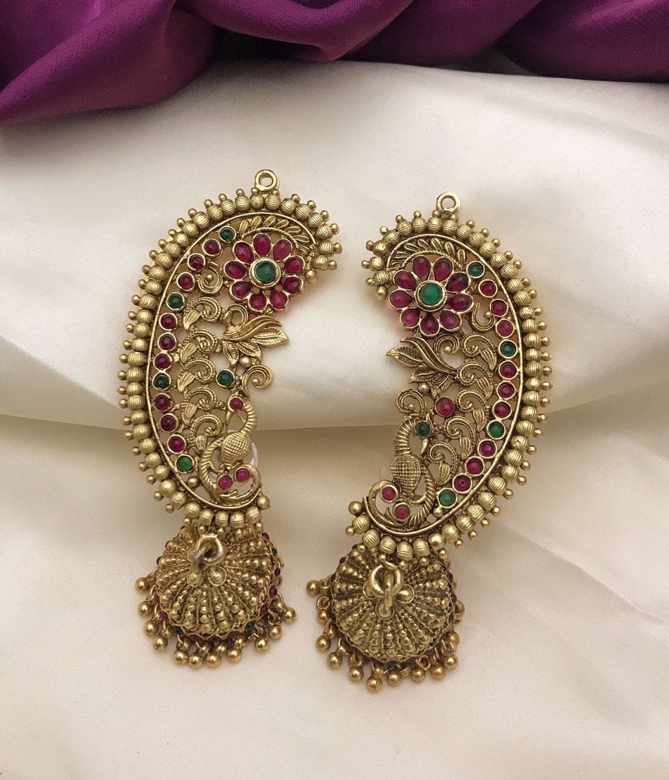 Contemporary earcuff product Code 1281