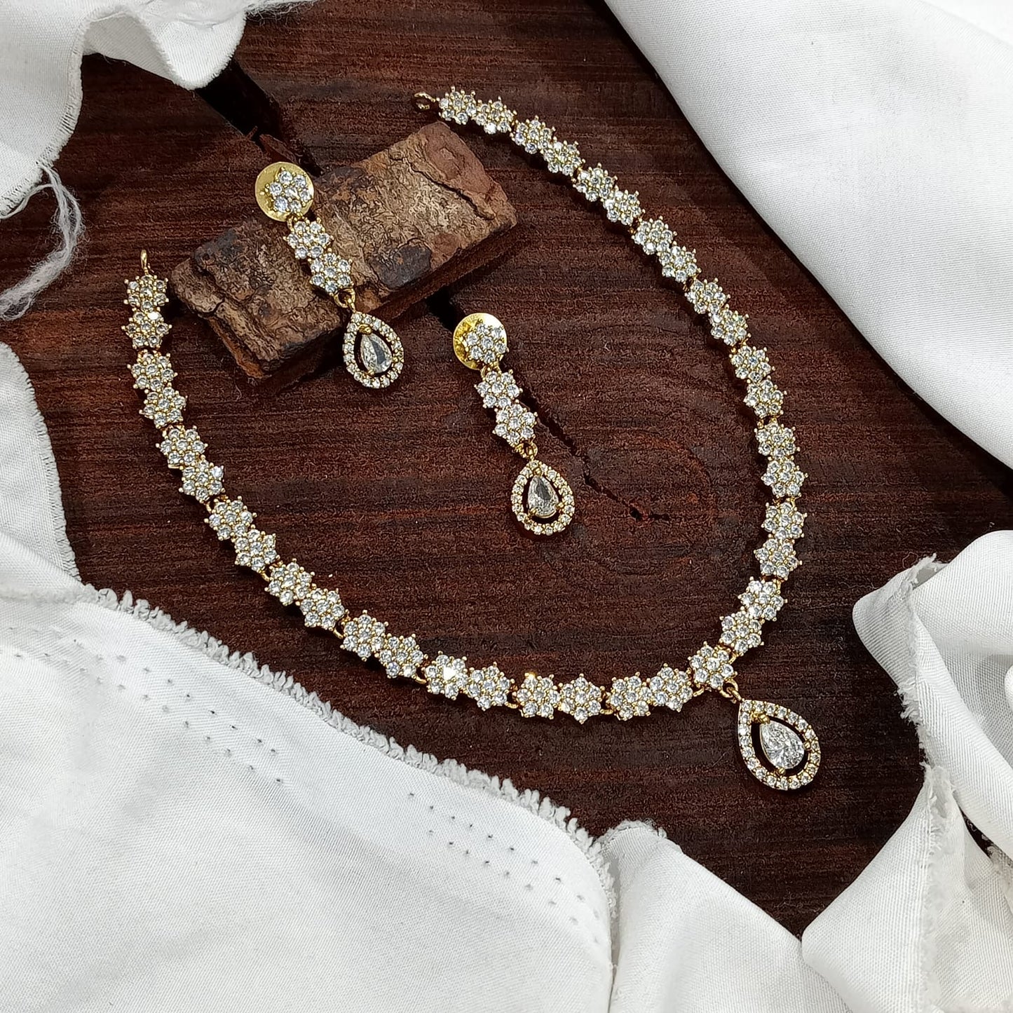 Best seller premium star ad necklace product code 963