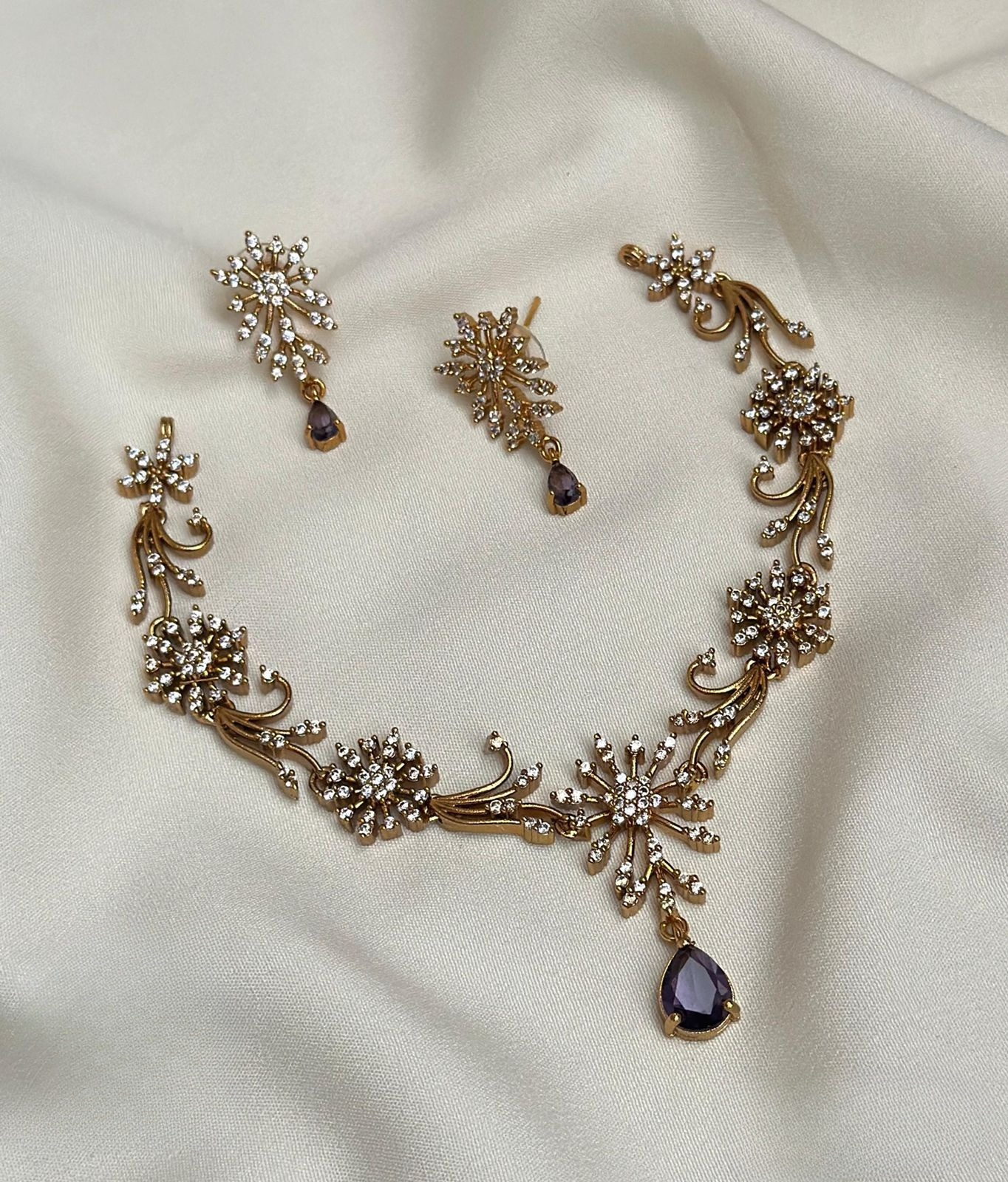 Floral SnowFlake AD Stone Necklace Set product code 1191