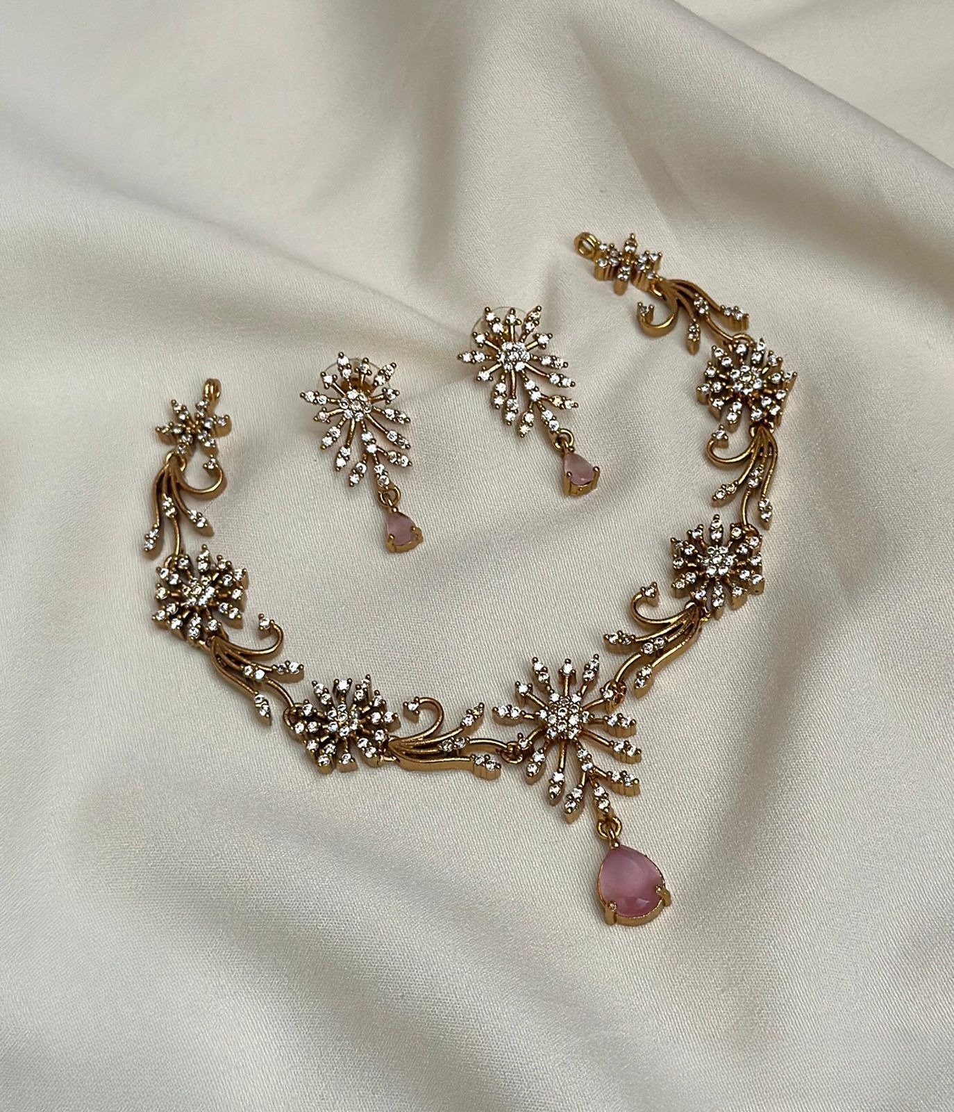 Floral SnowFlake AD Stone Necklace Set product code 1191